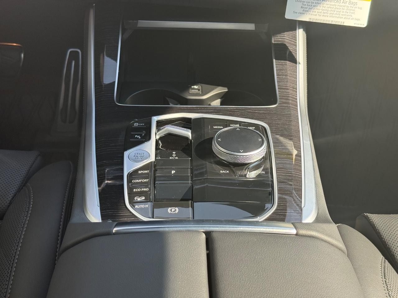 BMW X5 Vehicle Image 08