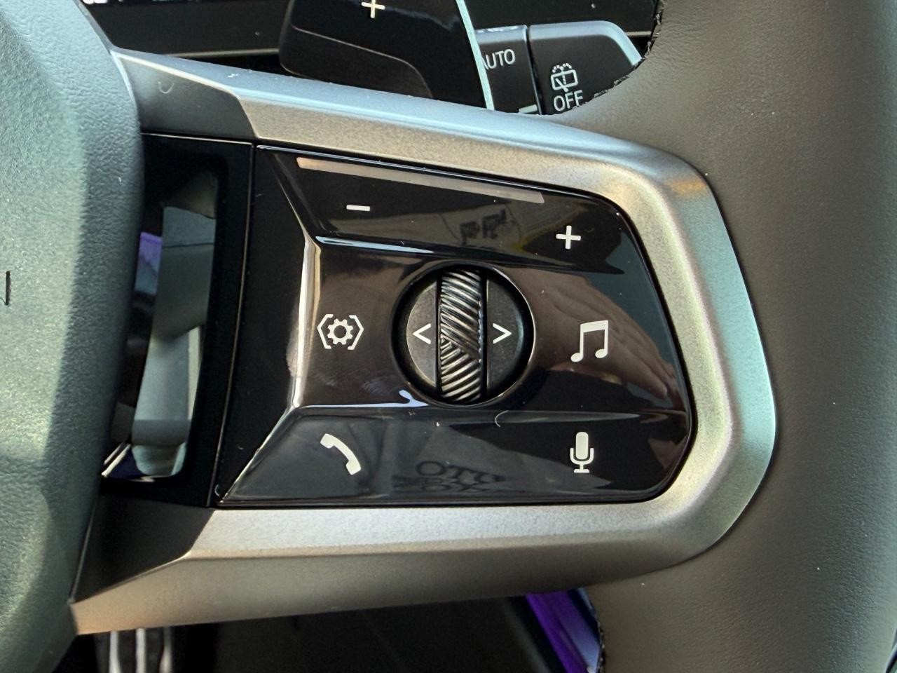 BMW X3 Vehicle Image 13
