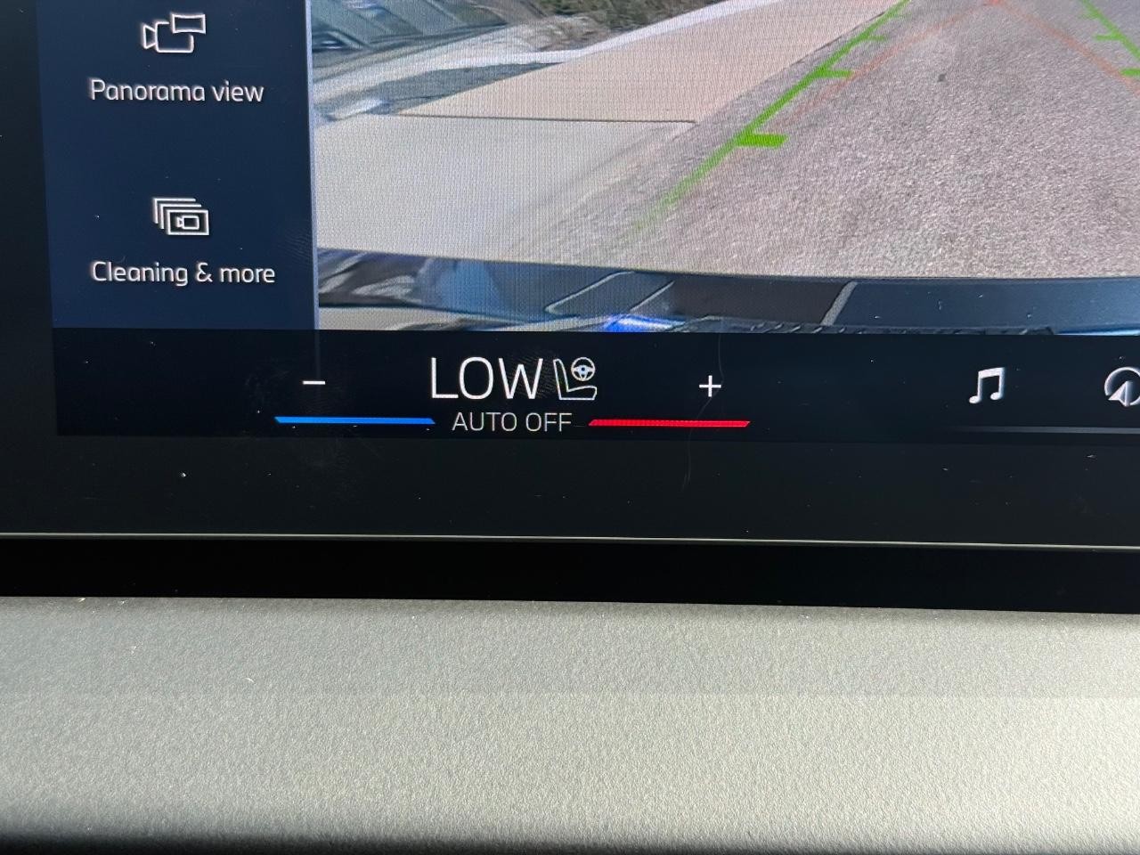 BMW X3 Vehicle Image 15