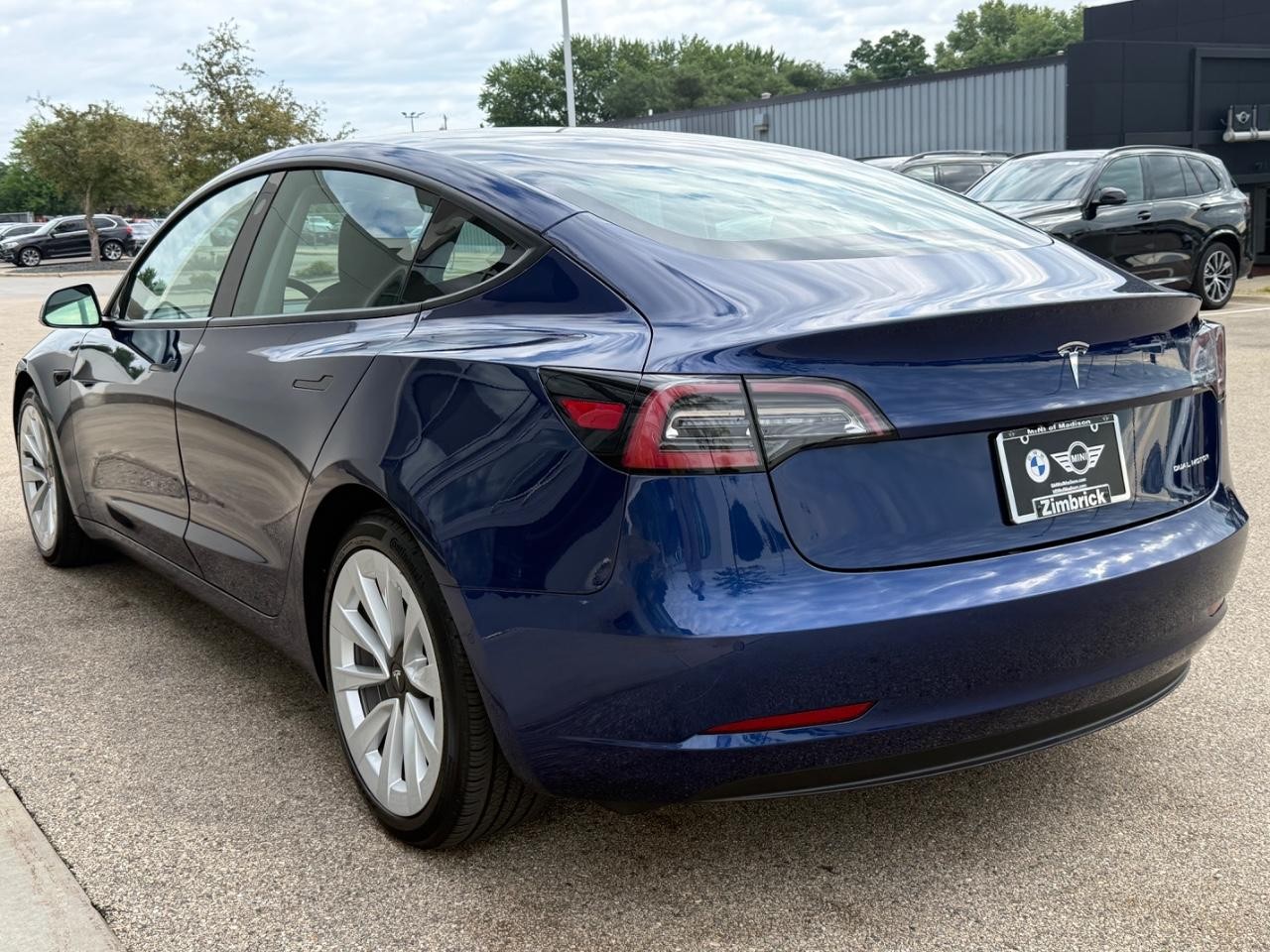 Tesla Model 3 Vehicle Image 06