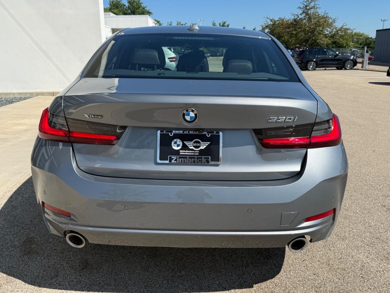BMW 3 Series Vehicle Image 04