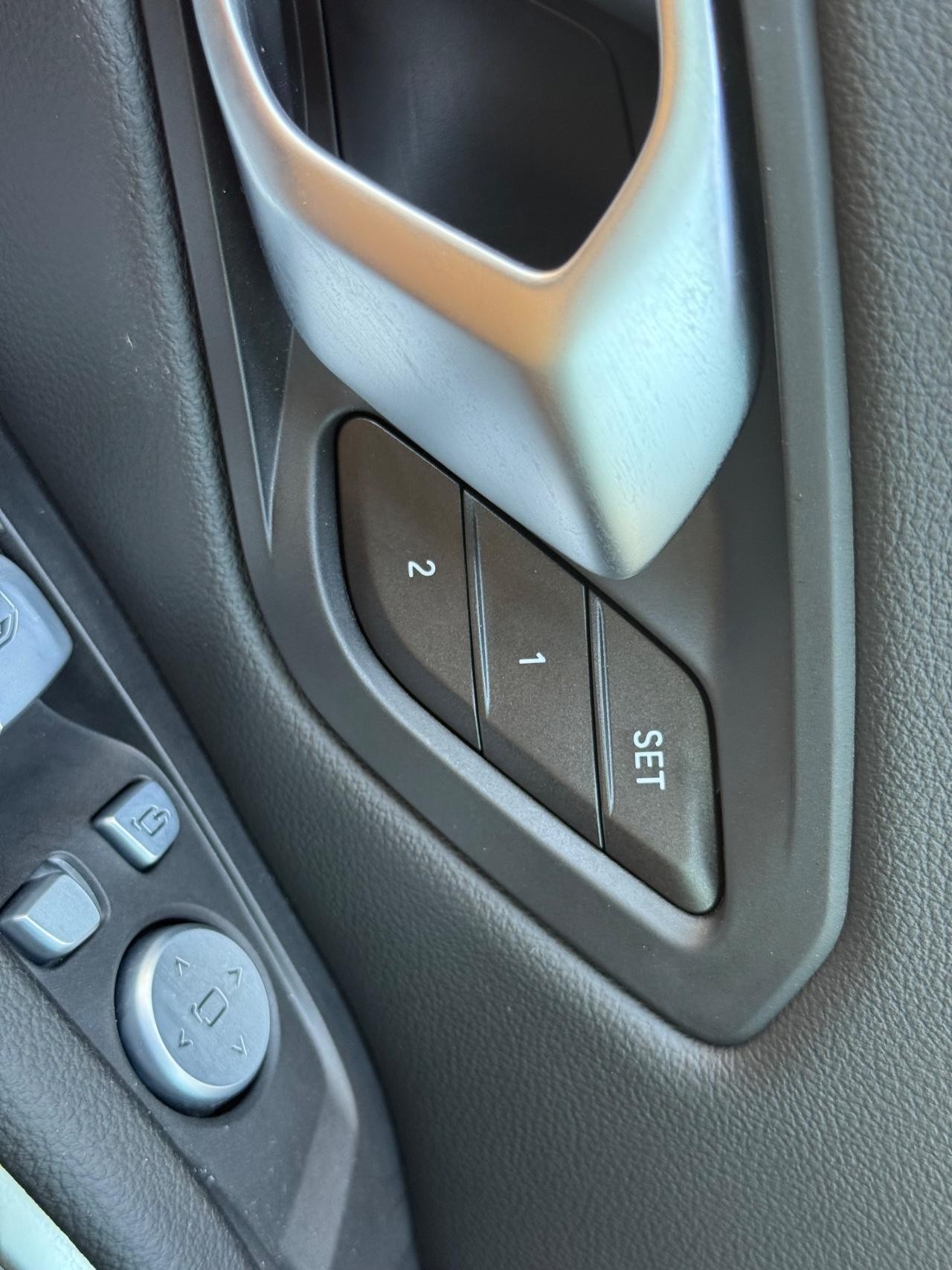 BMW 3 Series Vehicle Image 16