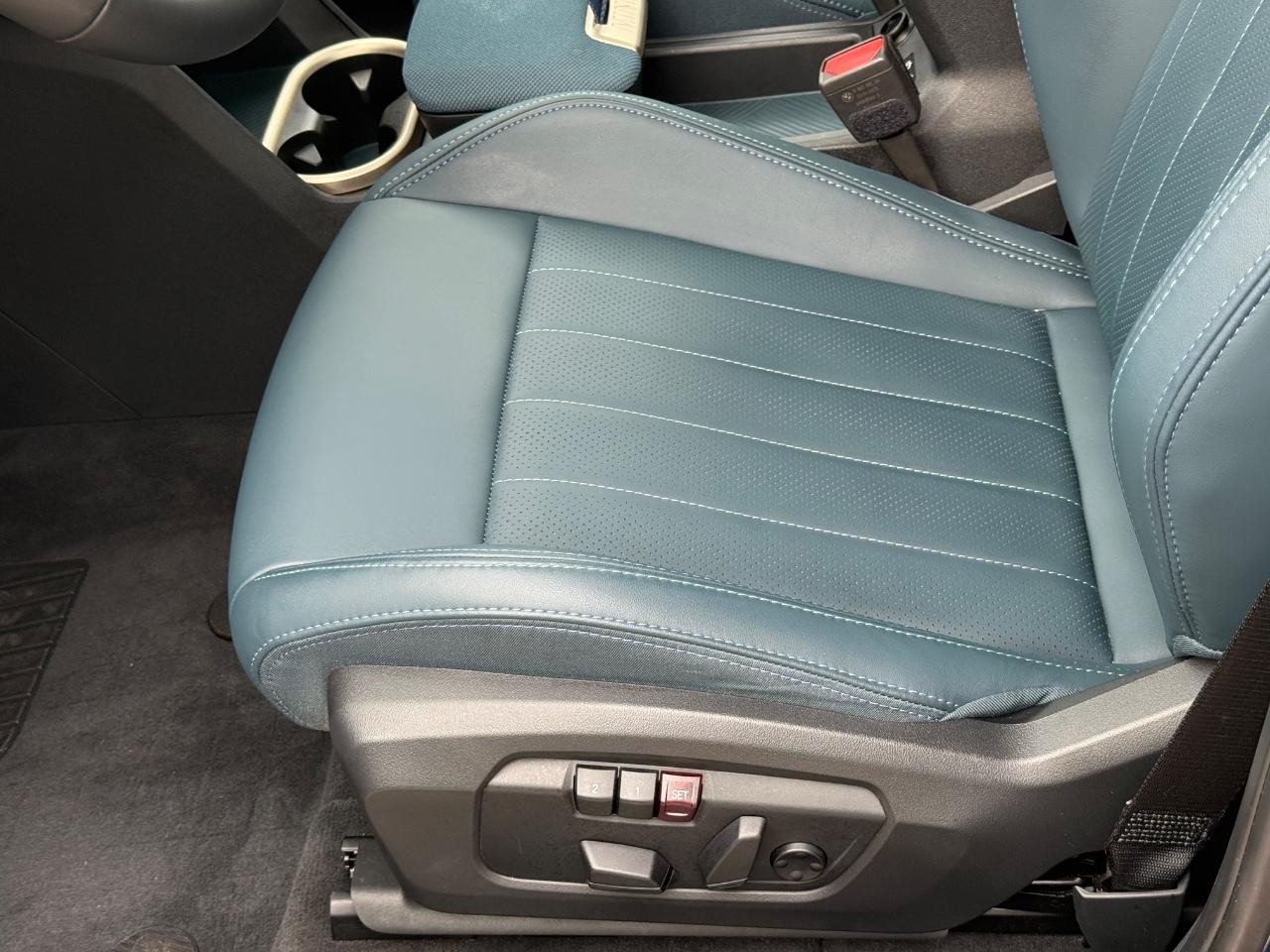 MINI Countryman Vehicle Image 20