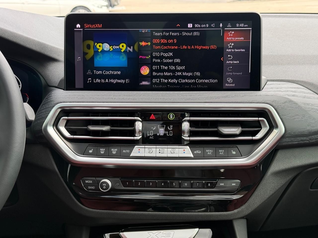 BMW X3 Vehicle Image 12