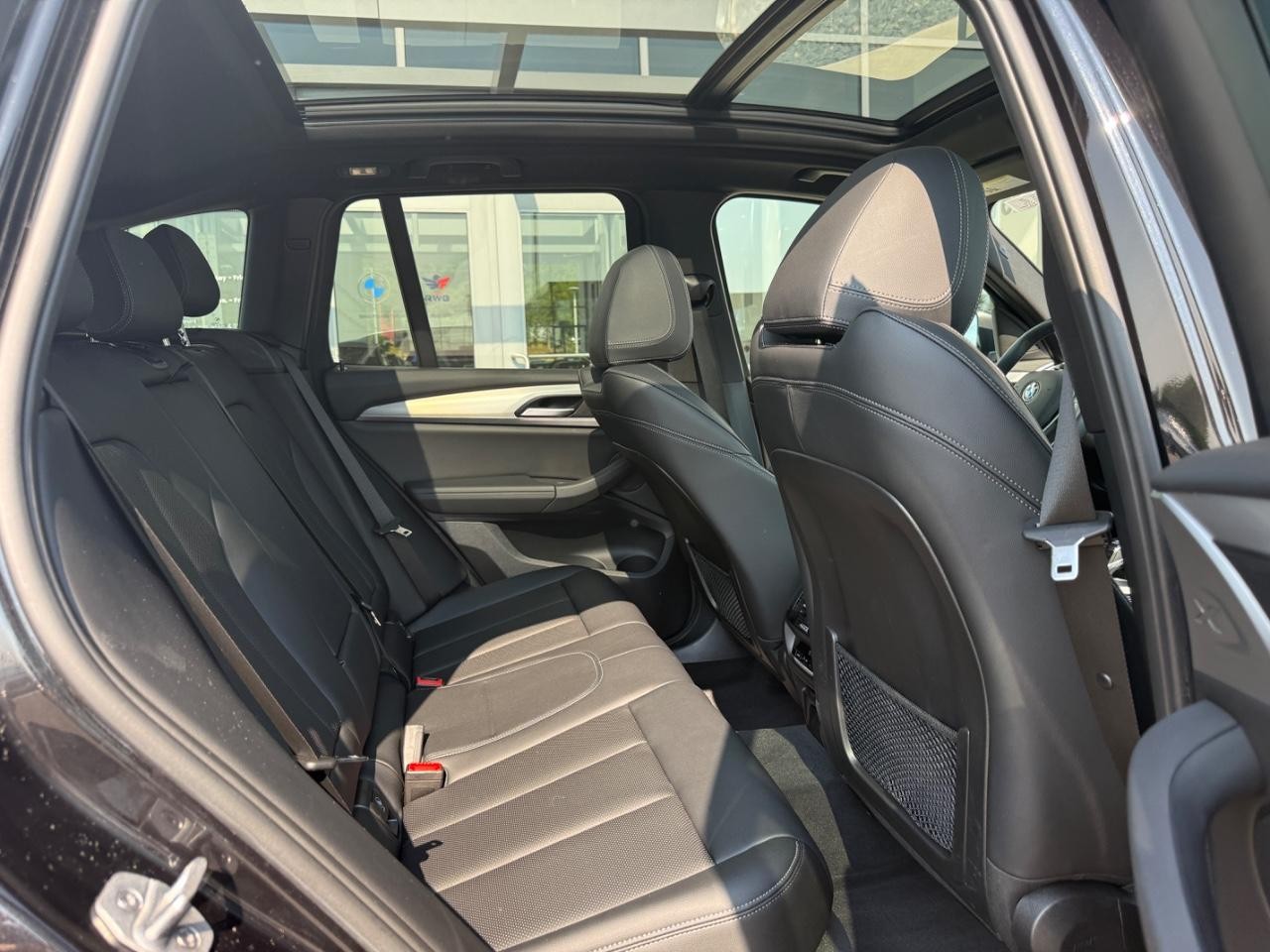BMW X3 Vehicle Image 10