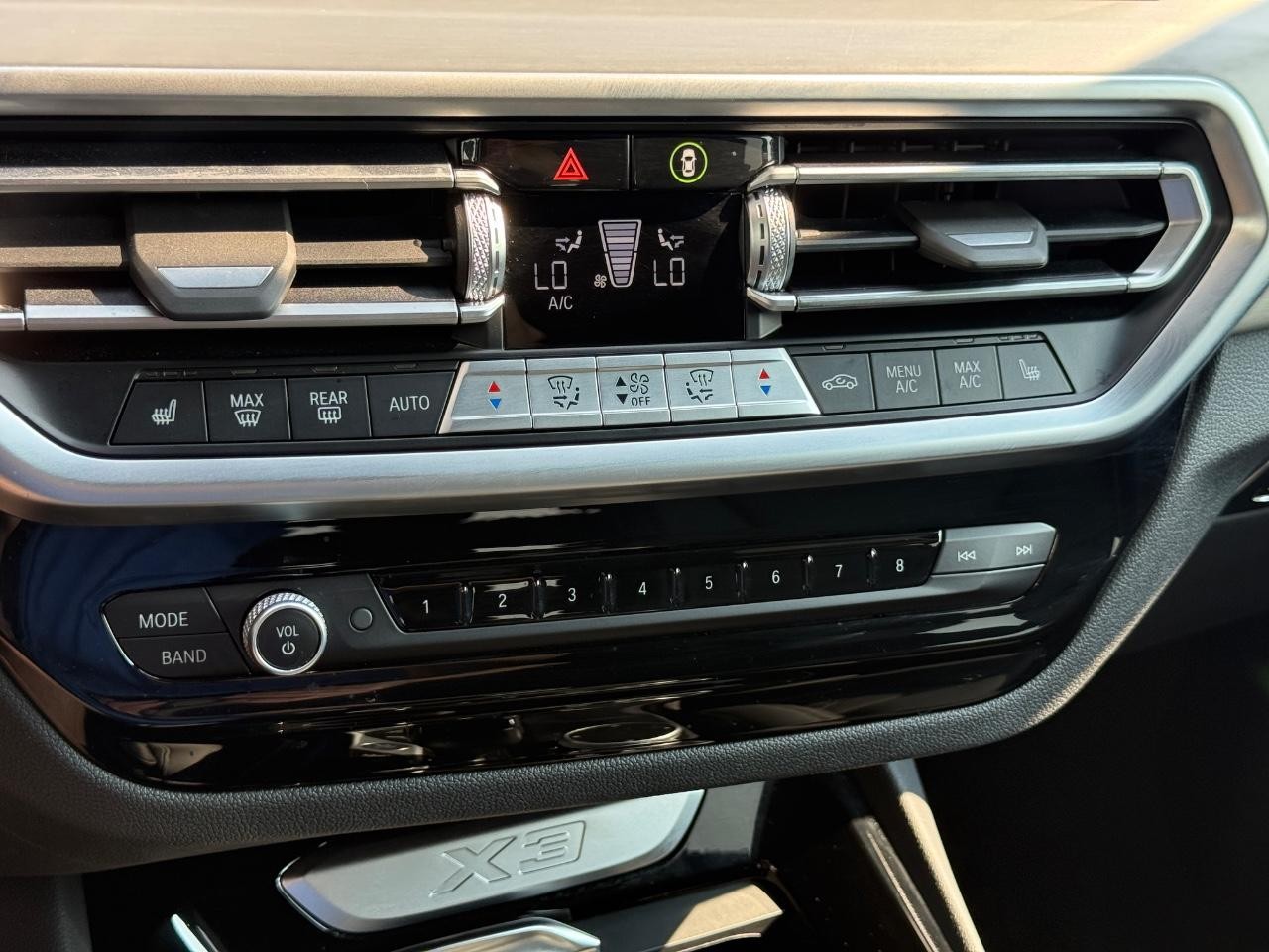 BMW X3 Vehicle Image 19