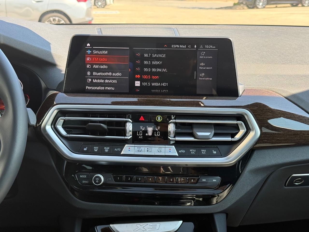 BMW X3 Vehicle Image 12