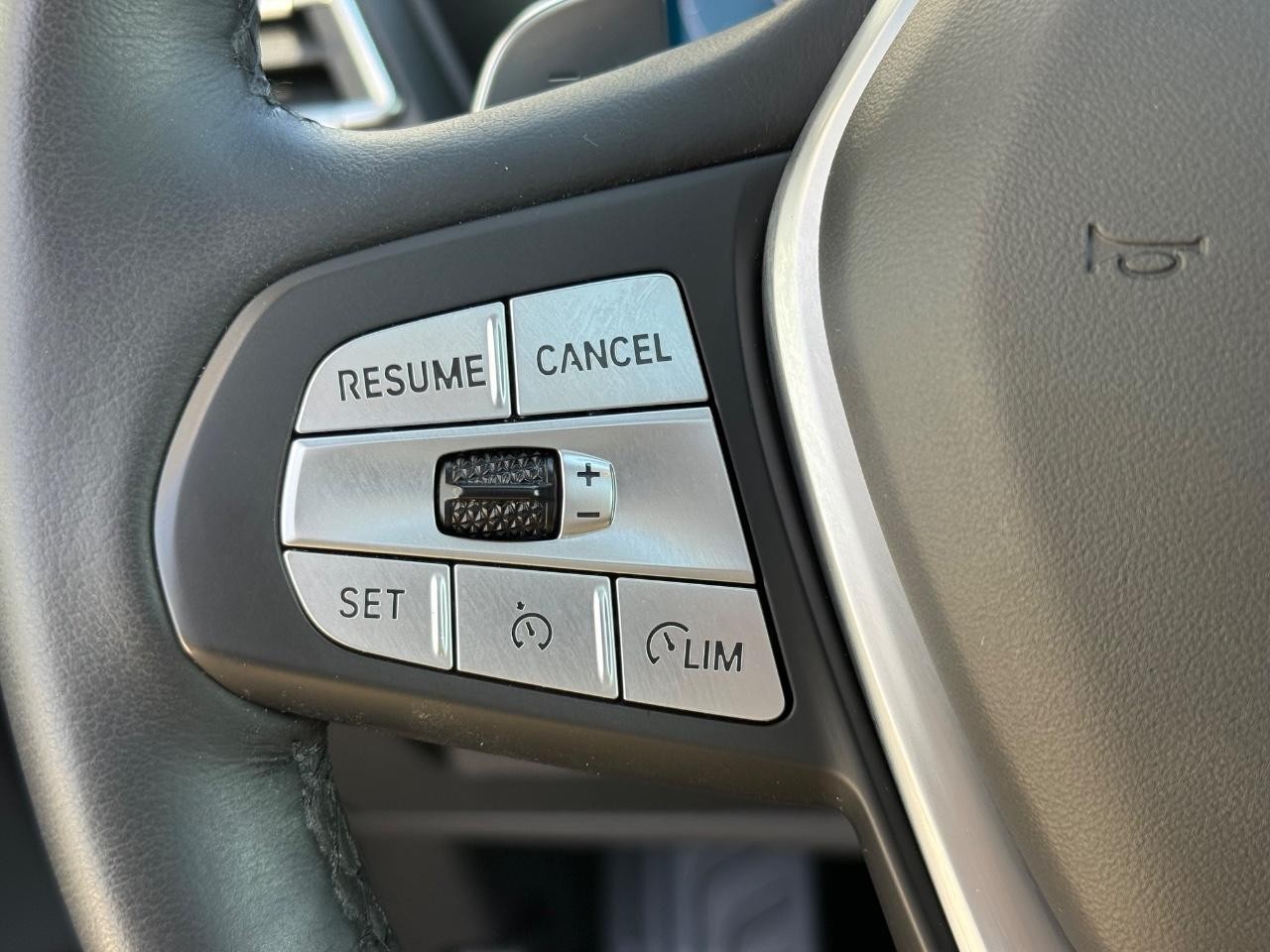 BMW X3 Vehicle Image 17