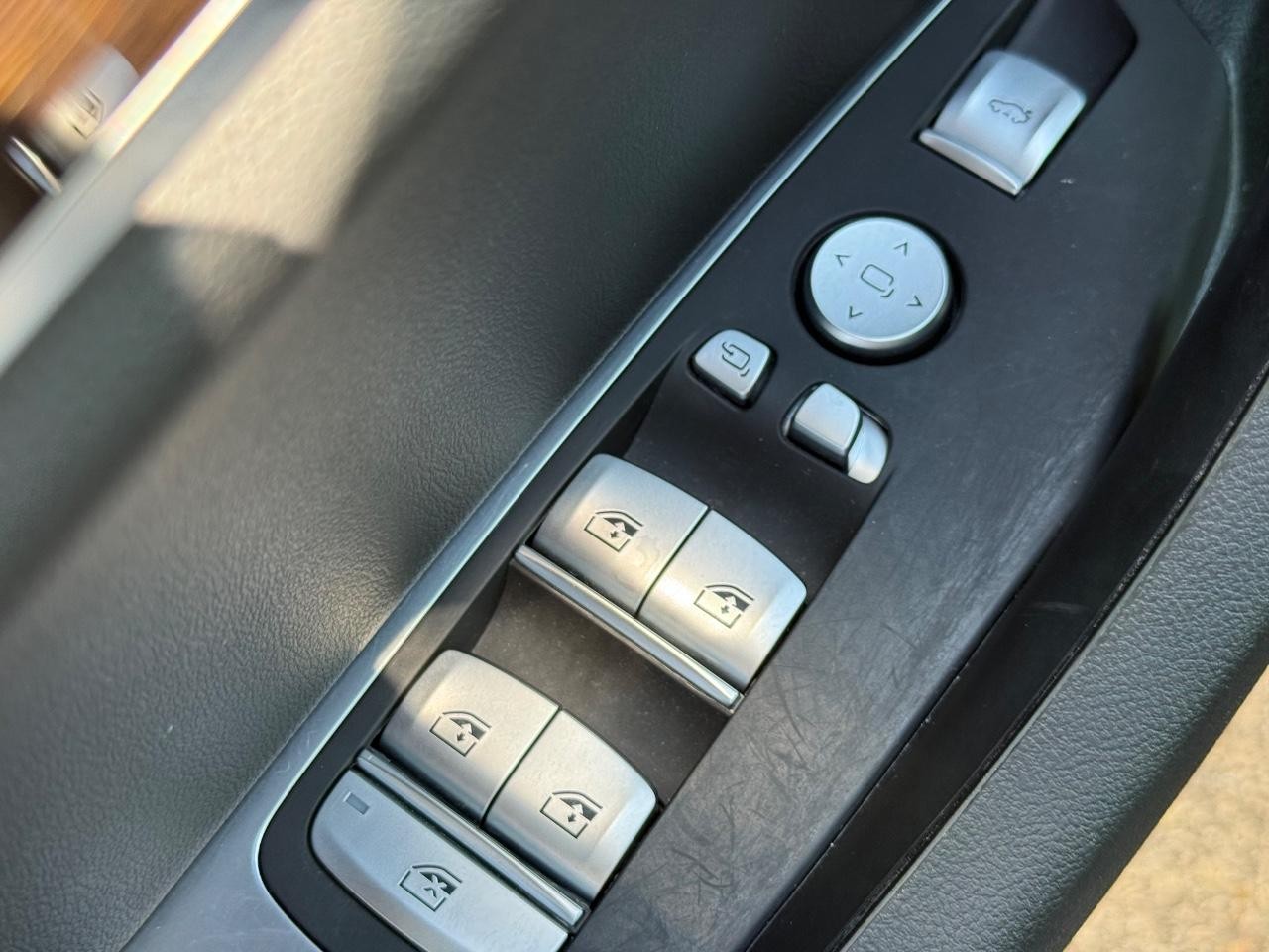 BMW X3 Vehicle Image 22