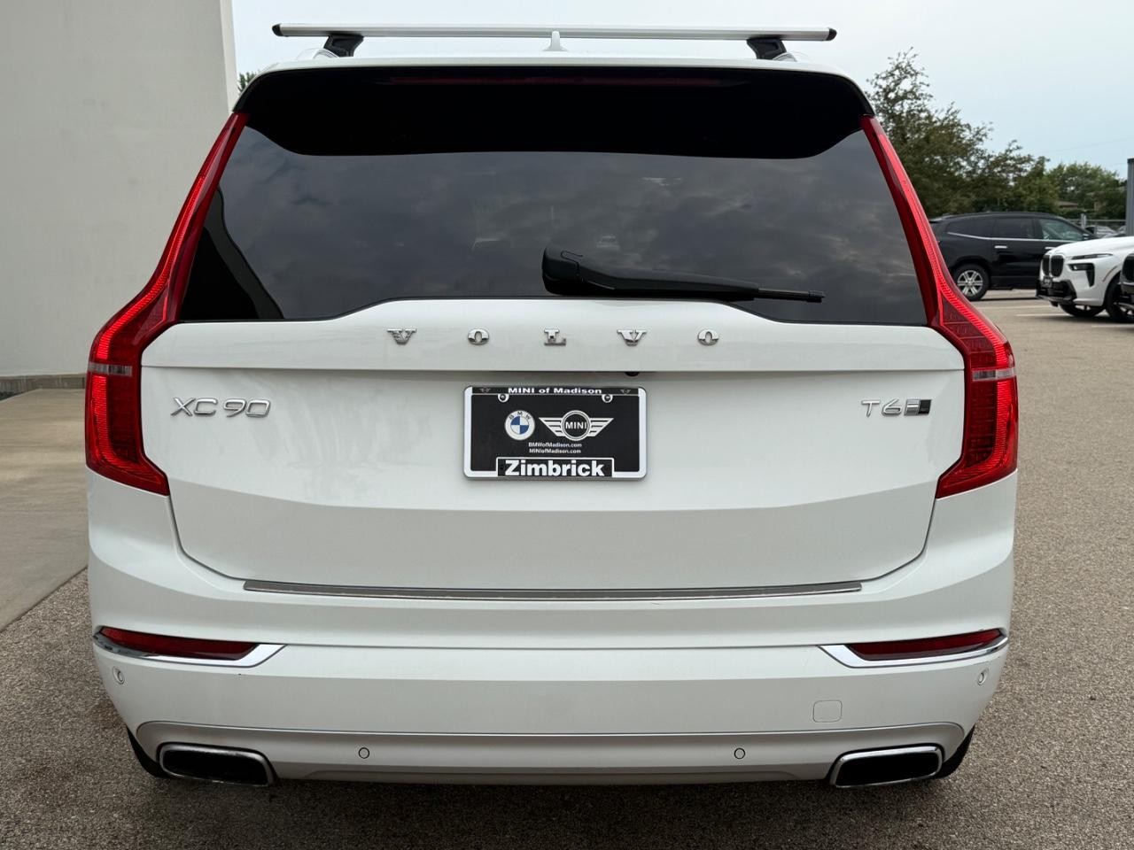 Volvo XC90 Vehicle Image 04