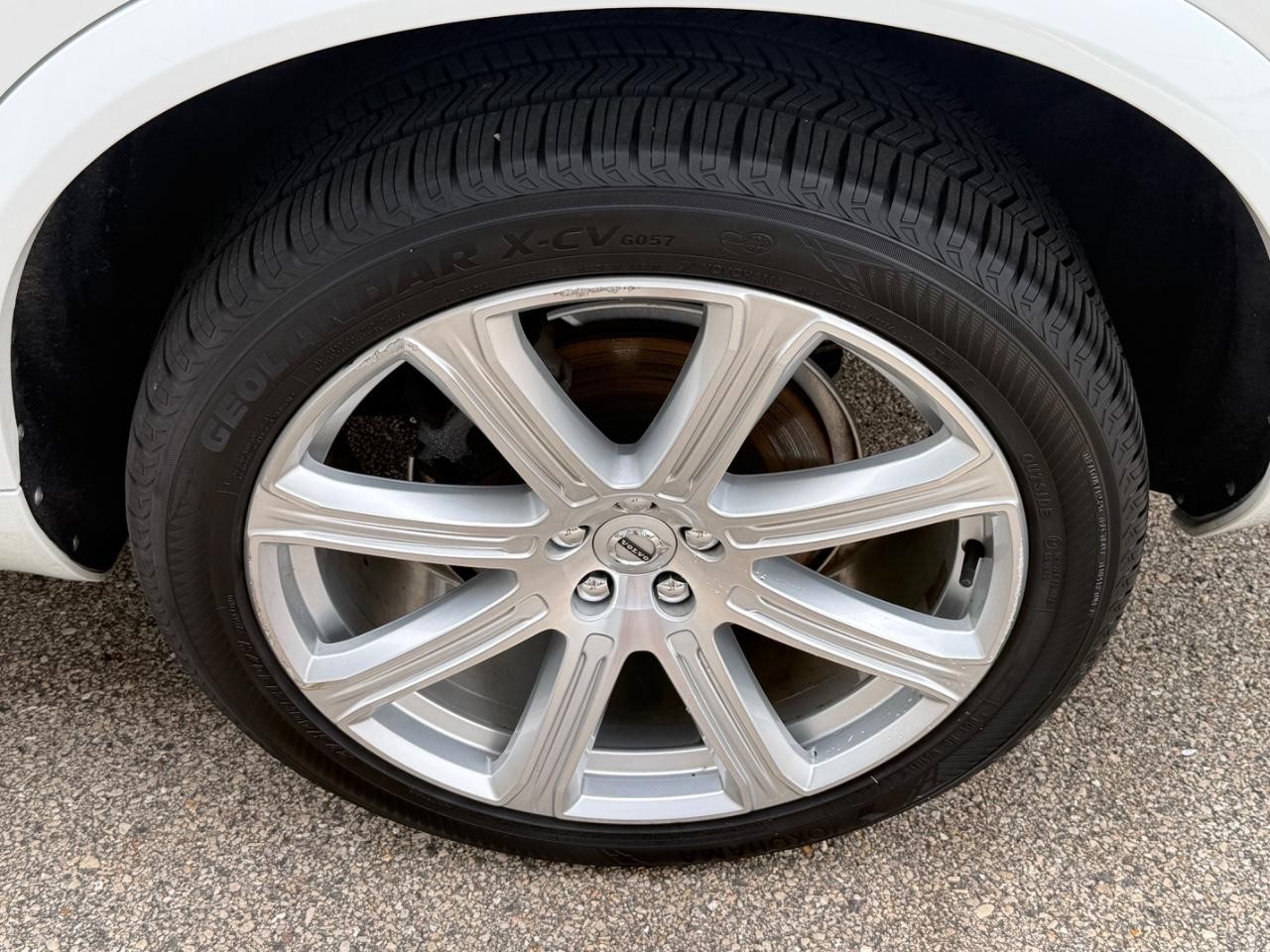 Volvo XC90 Vehicle Image 07