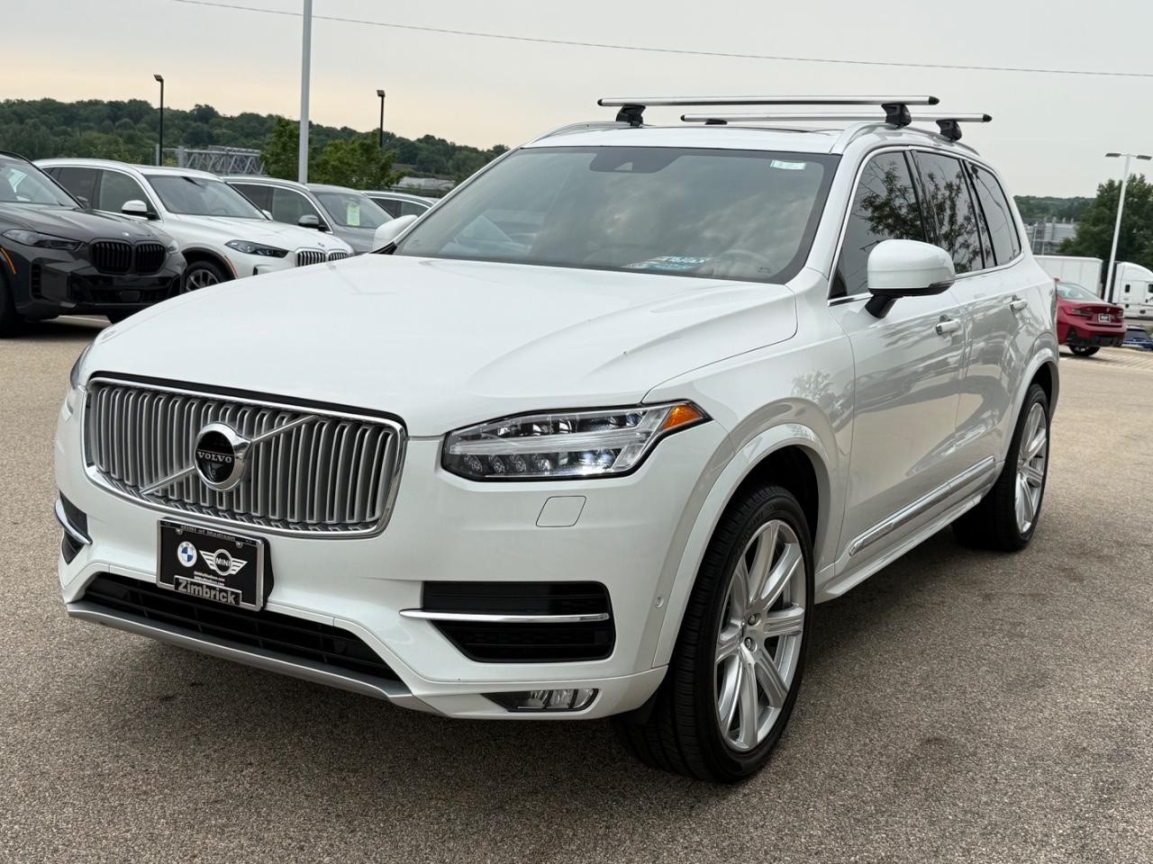 Volvo XC90 Vehicle Image 08