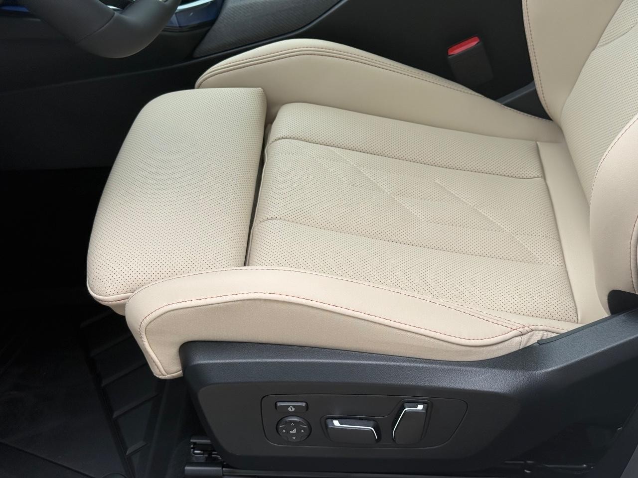 BMW X3 Vehicle Image 17