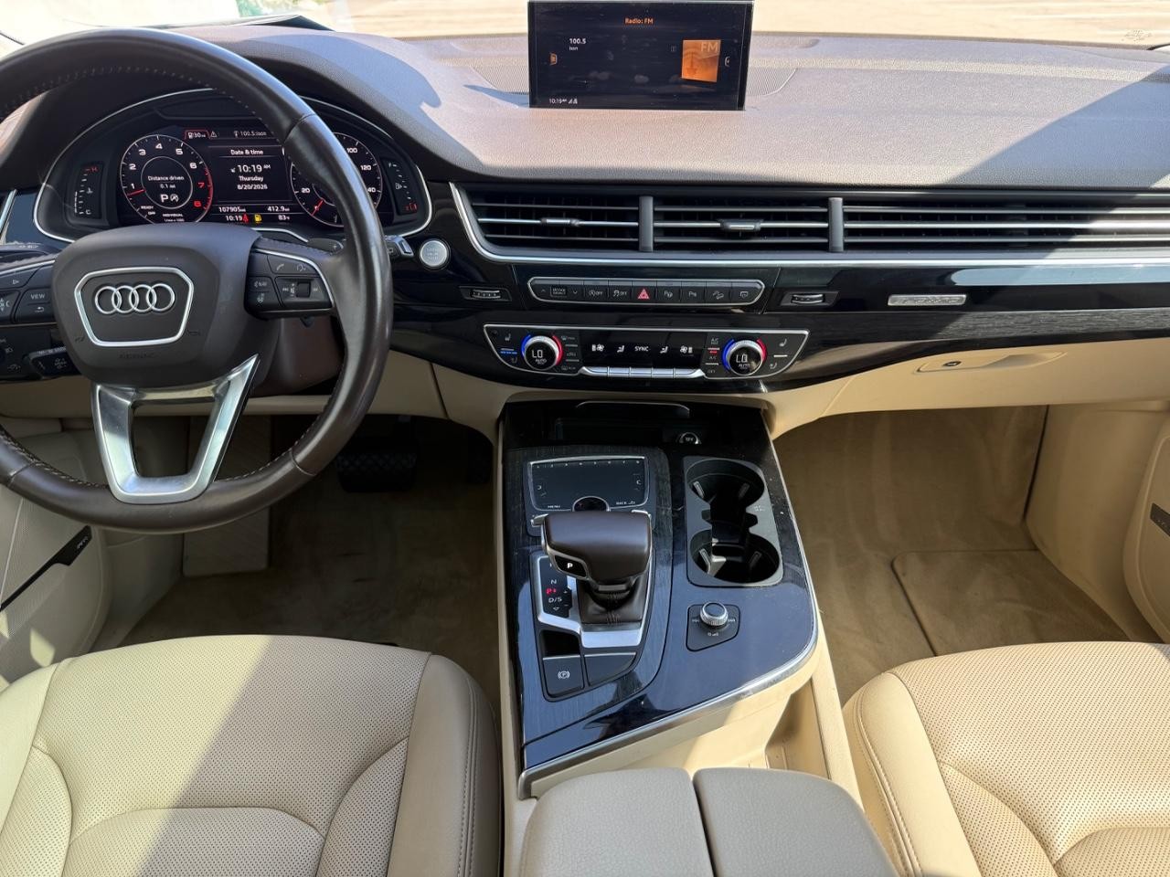 Audi Q7 Vehicle Image 11