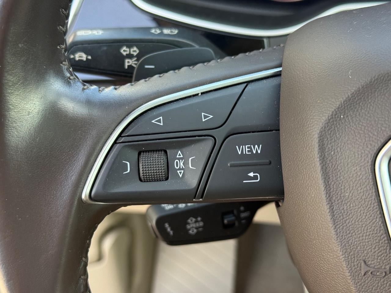 Audi Q7 Vehicle Image 17