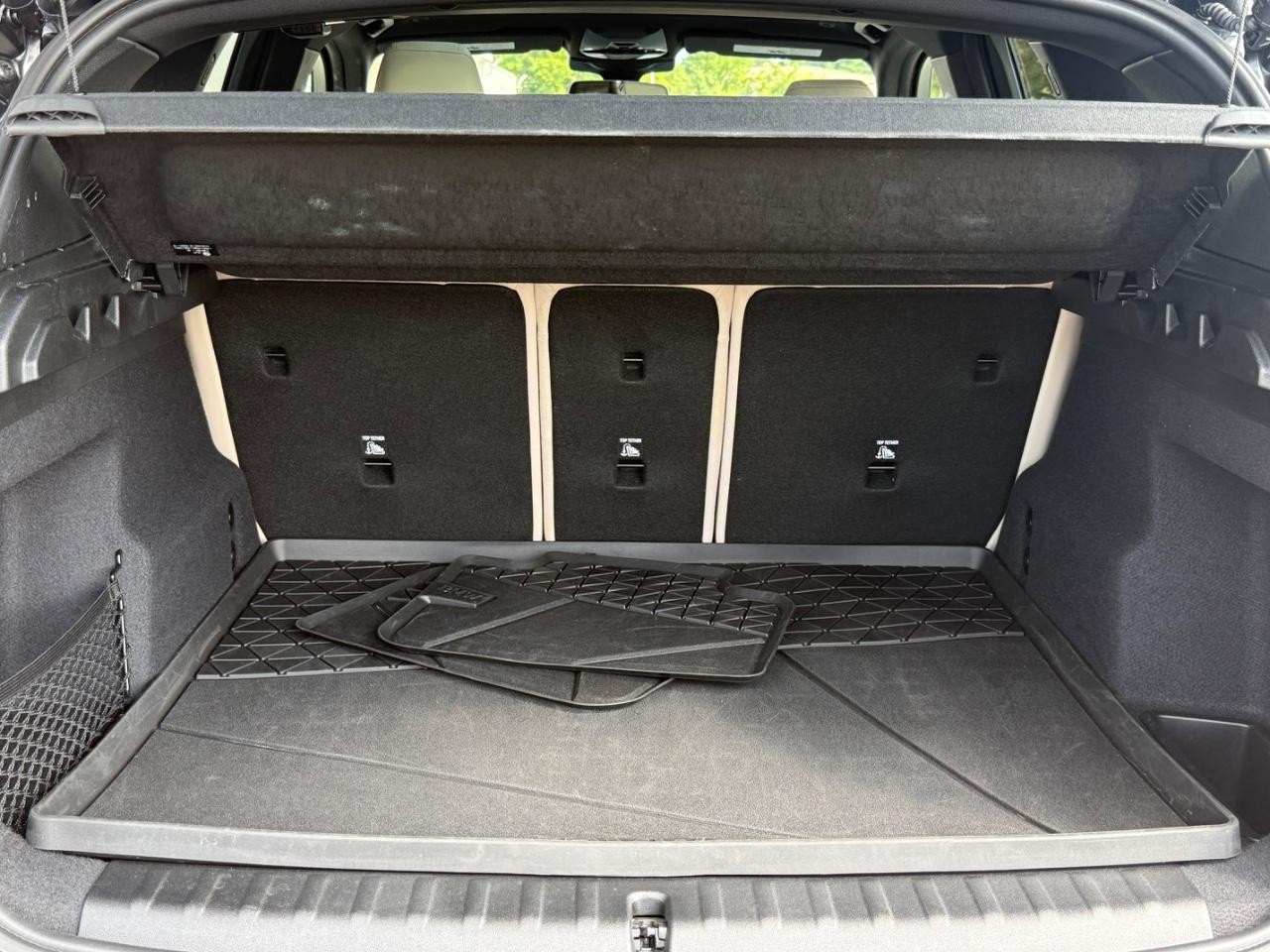 BMW X1 Vehicle Image 05