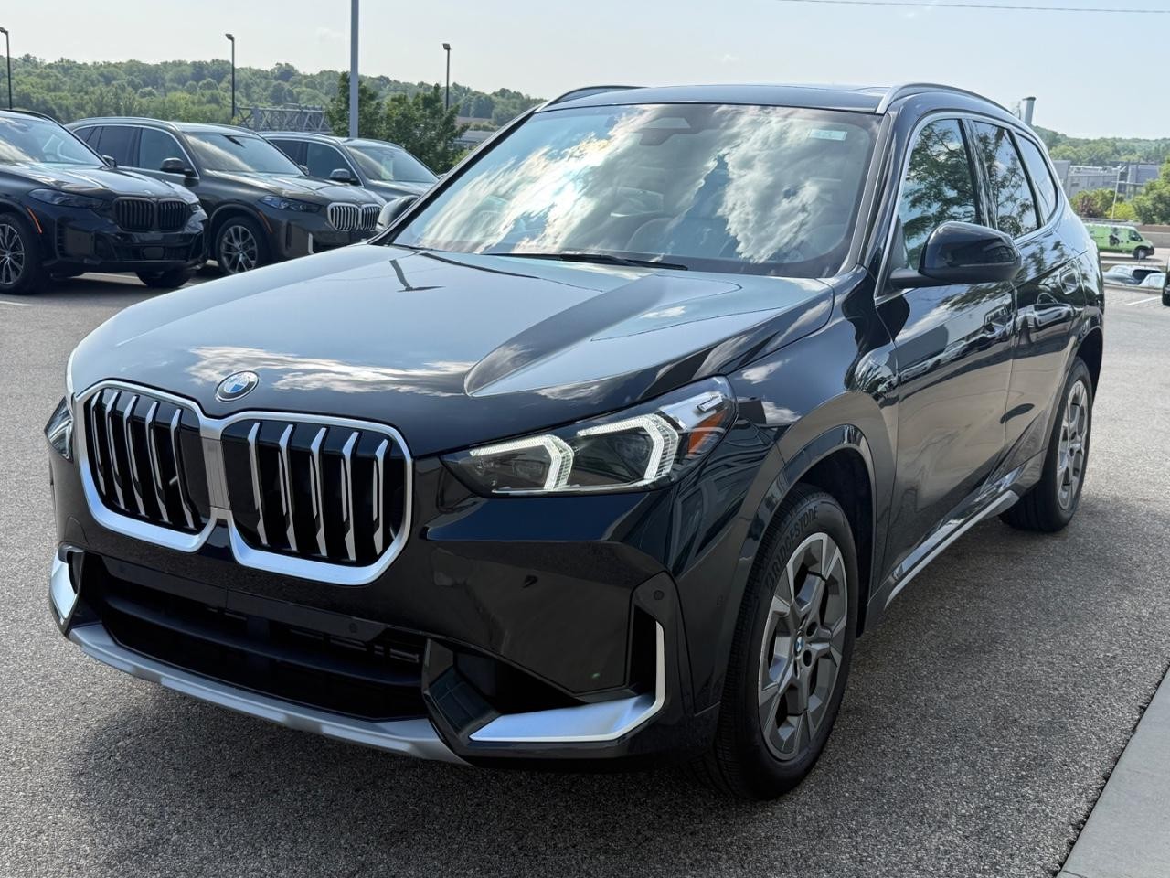 BMW X1 Vehicle Image 08
