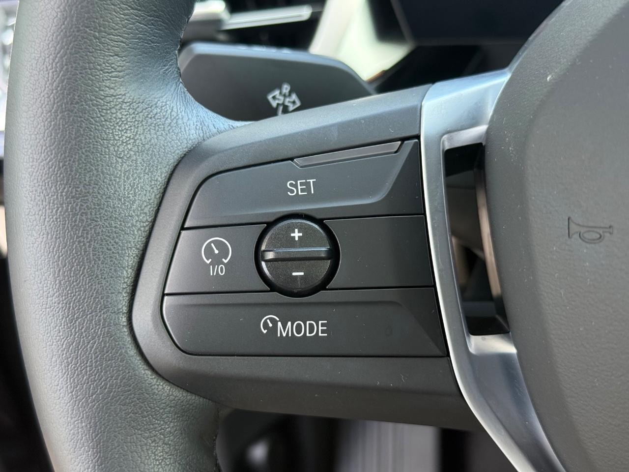 BMW X1 Vehicle Image 17
