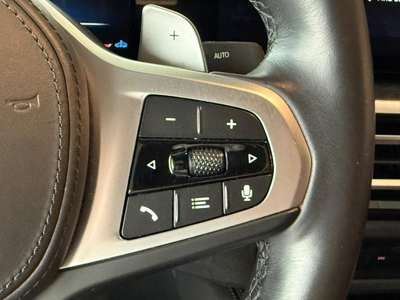 BMW 4 Series Vehicle Image 16