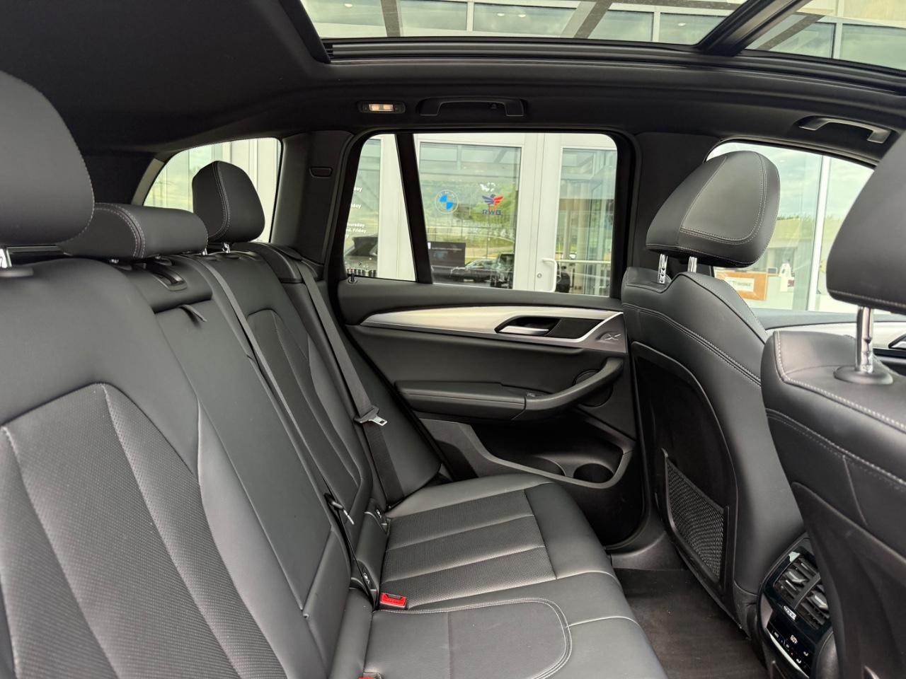 BMW X3 Vehicle Image 10