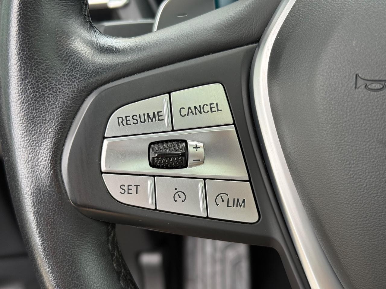 BMW X3 Vehicle Image 17