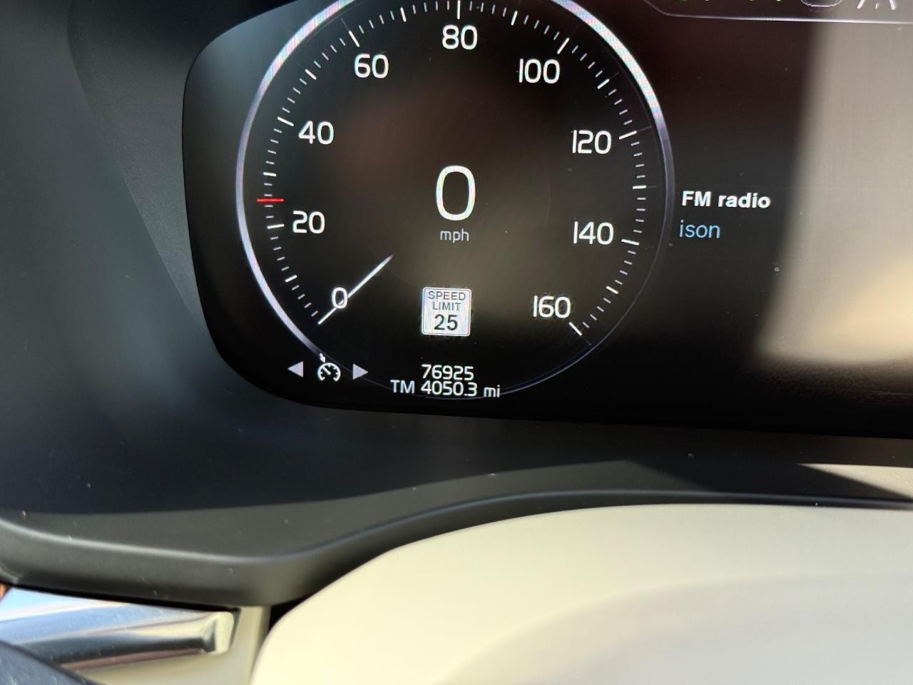 Volvo XC60 Vehicle Image 20