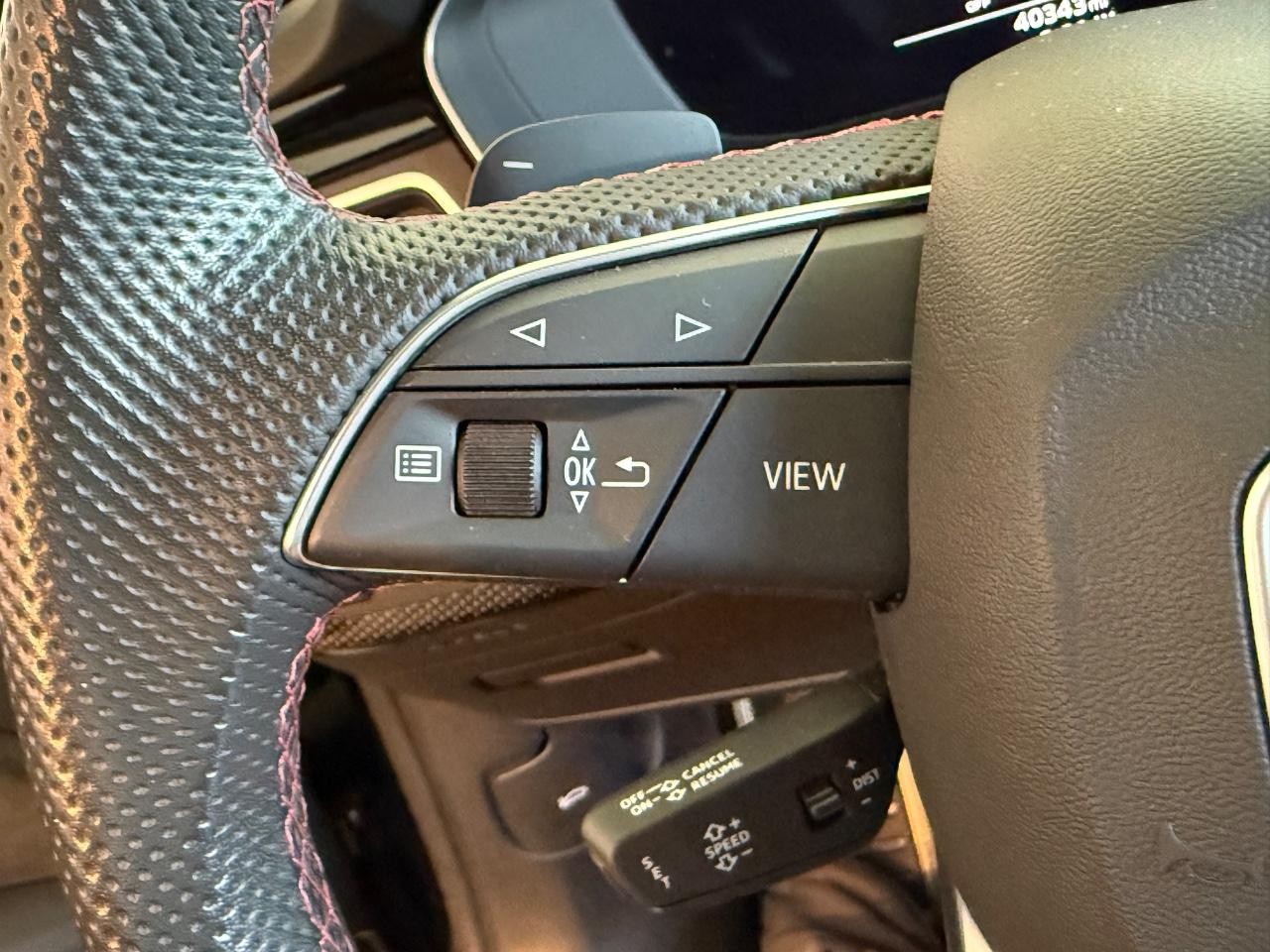 Audi S5 Sportback Vehicle Full-screen Gallery Image 15