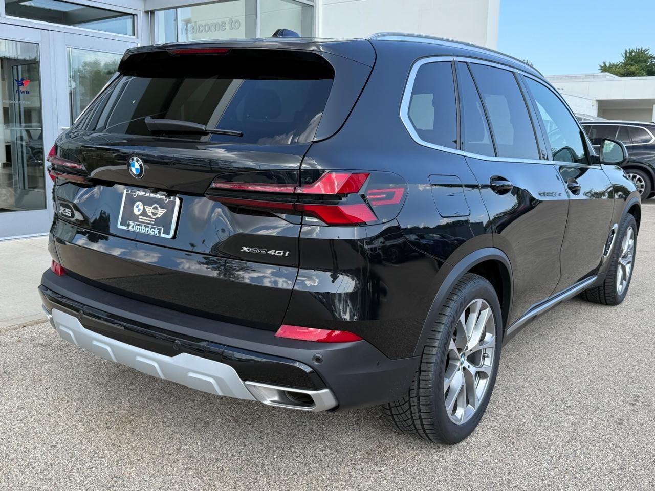 BMW X5 Vehicle Image 03