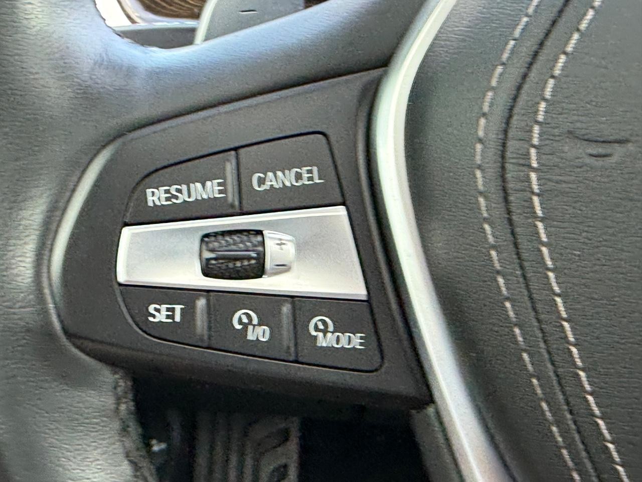 BMW X5 Vehicle Image 17