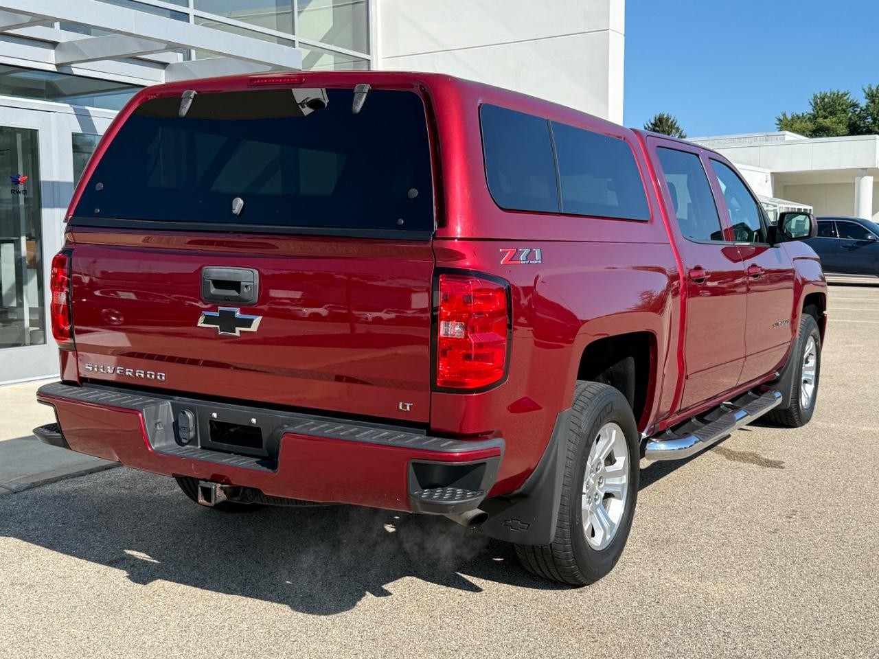 Chevrolet Silverado 1500 Vehicle Image 03