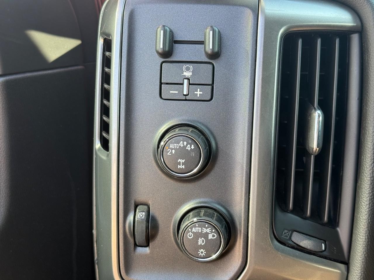 Chevrolet Silverado 1500 Vehicle Image 19