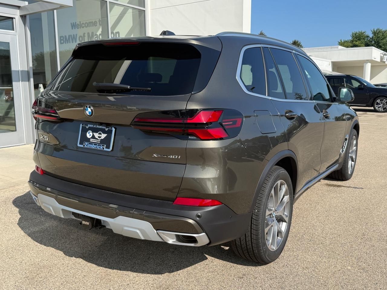 BMW X5 Vehicle Image 03