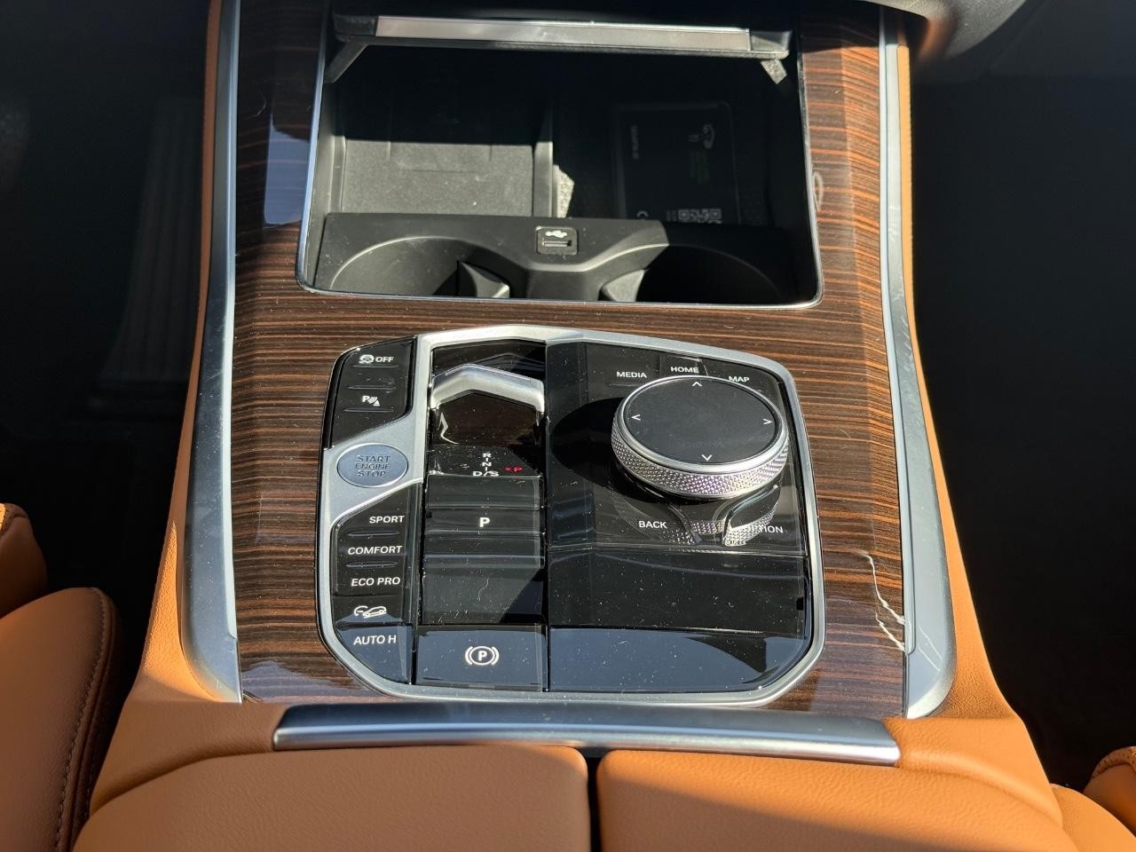 BMW X5 Vehicle Image 08