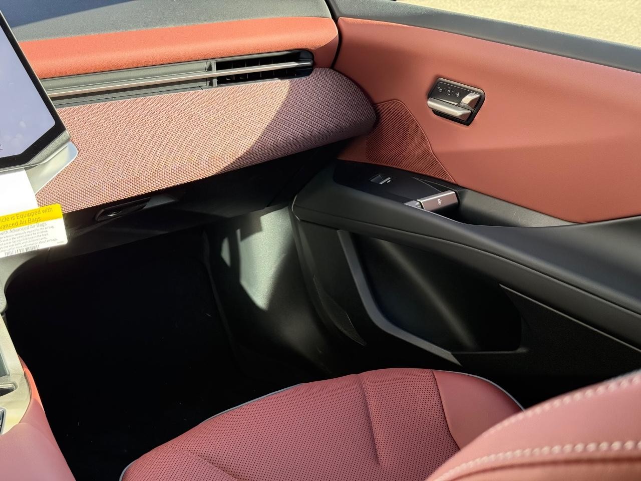 BMW iX3 Vehicle Image 09