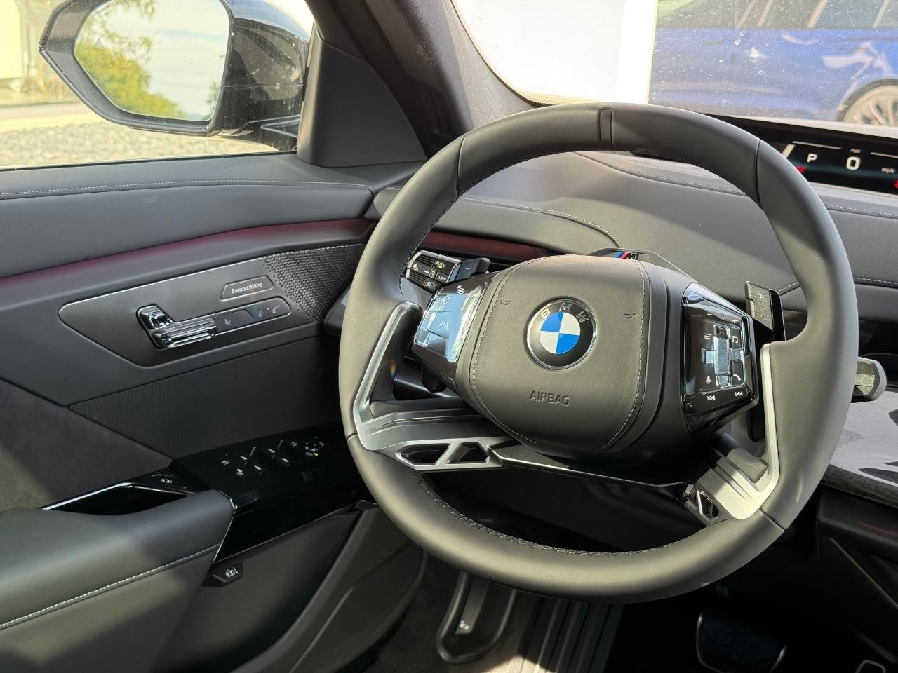 BMW 7 Series Vehicle Image 10