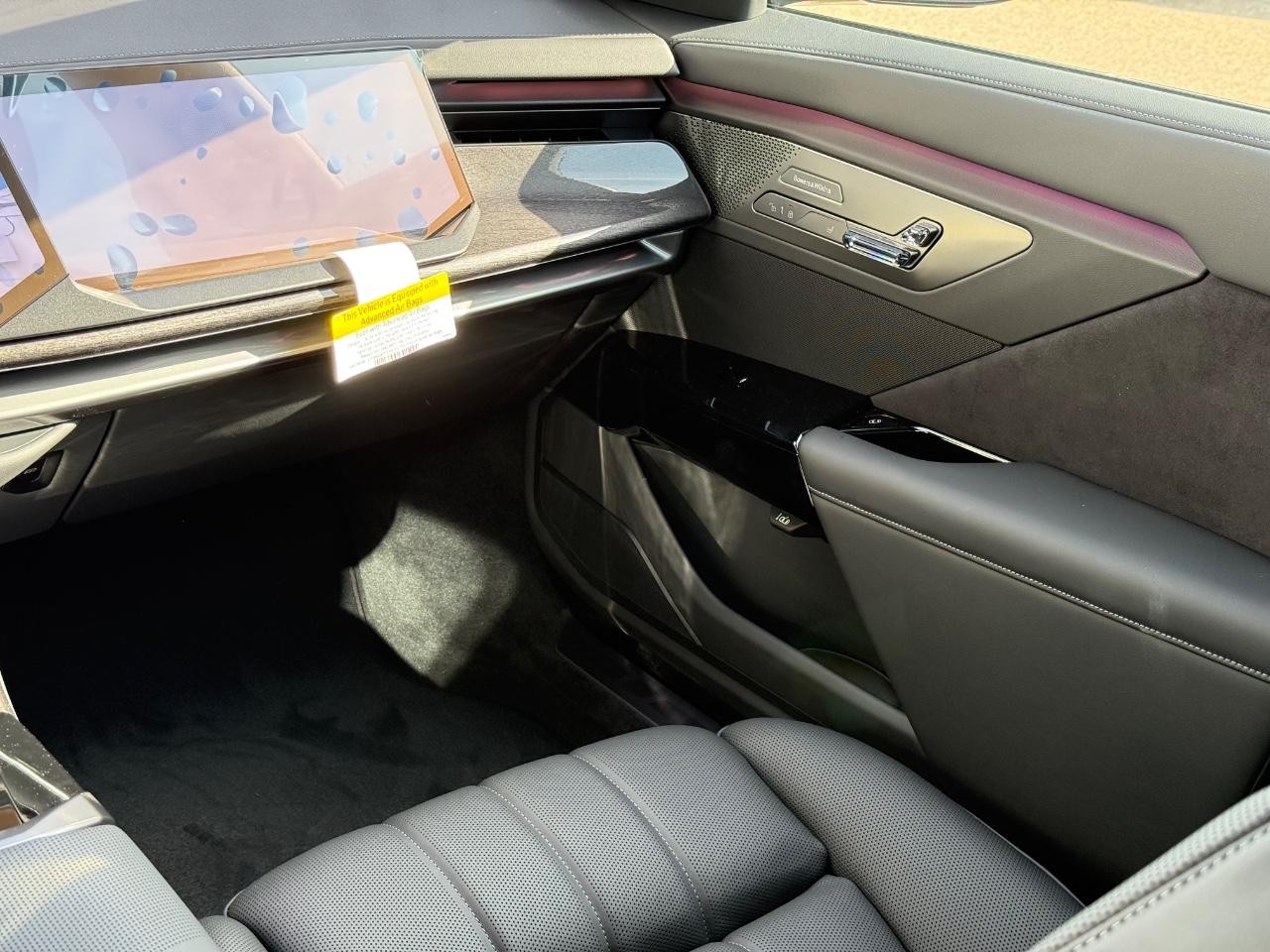 BMW 7 Series Vehicle Image 11