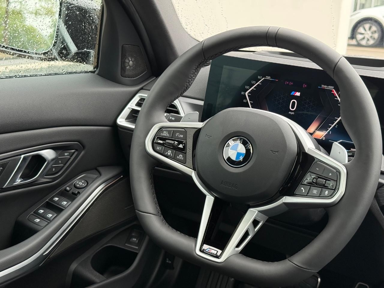 BMW 3 Series Vehicle Image 09
