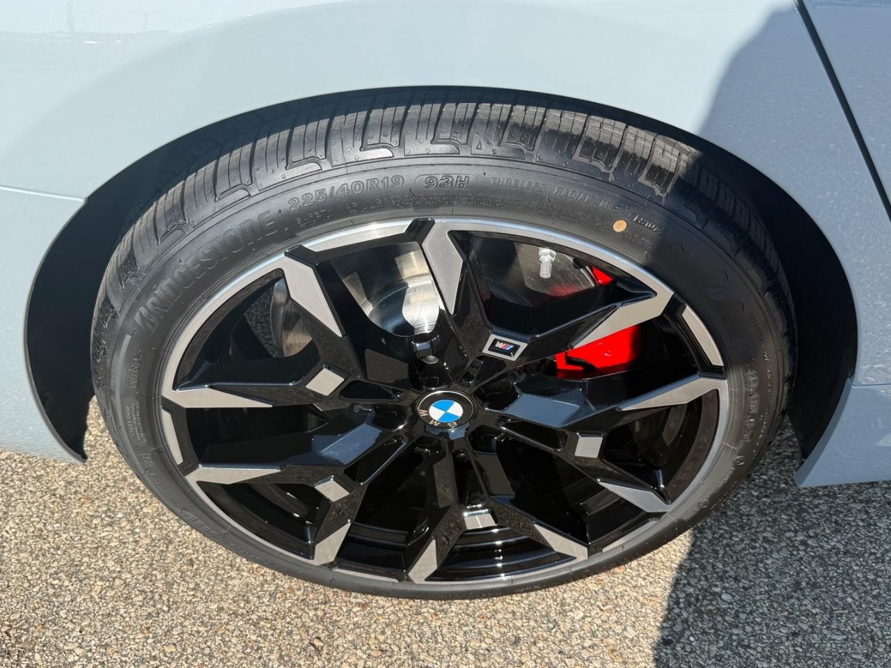 BMW 3 Series Vehicle Image 04