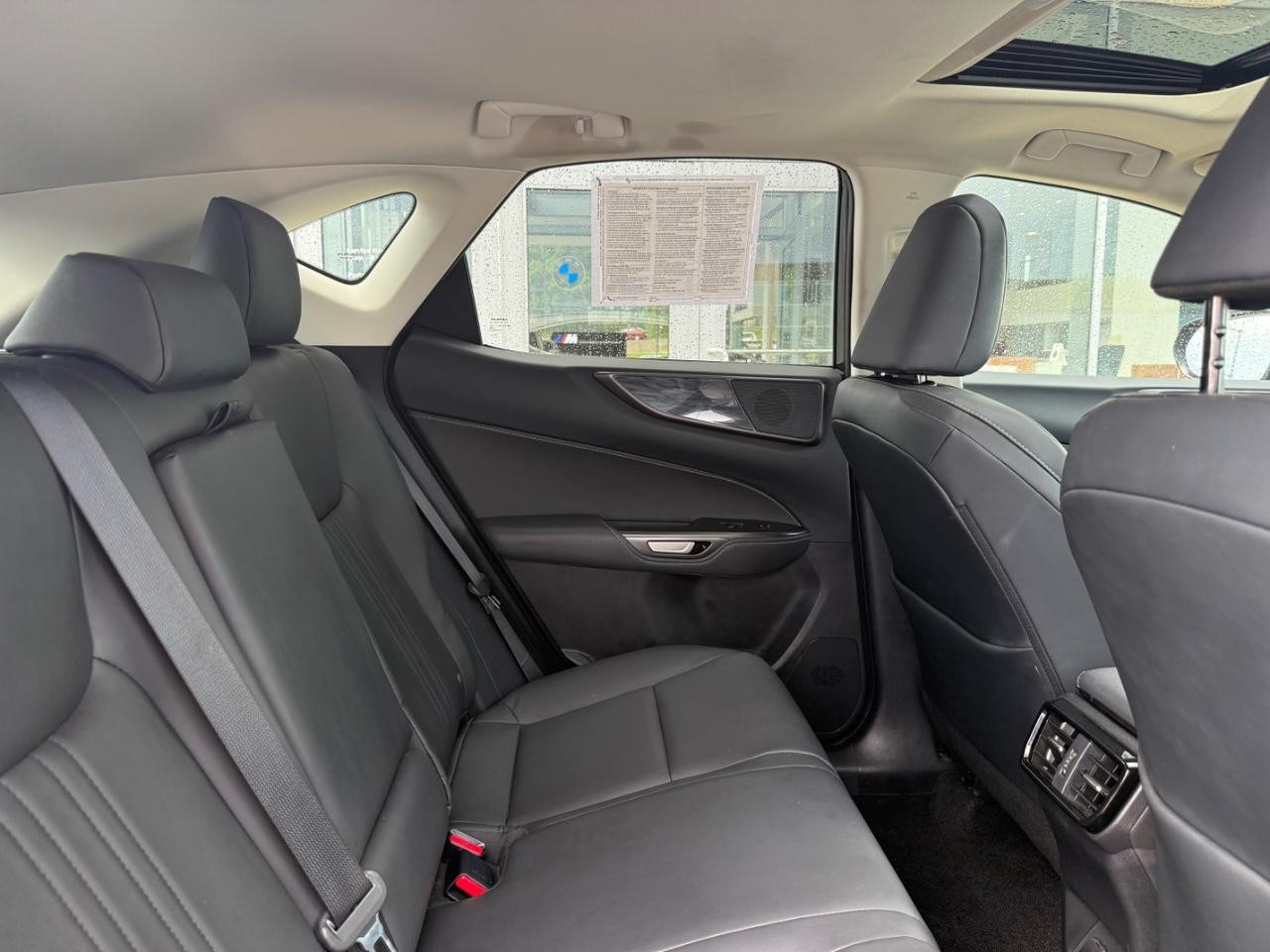 Lexus NX Vehicle Image 10