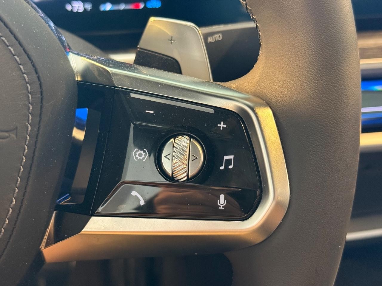 BMW 7 Series Vehicle Image 17