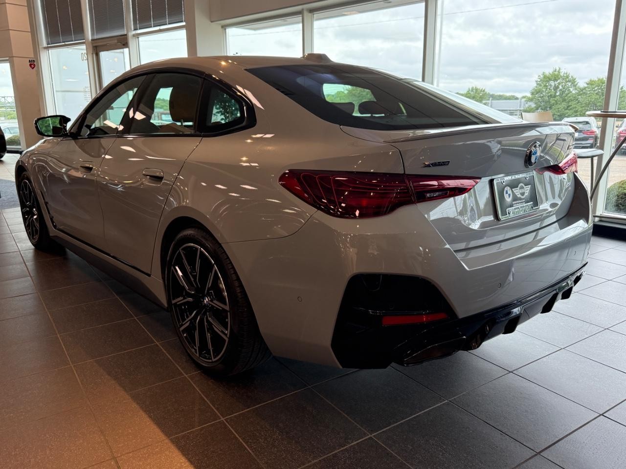 BMW 4 Series Vehicle Image 03