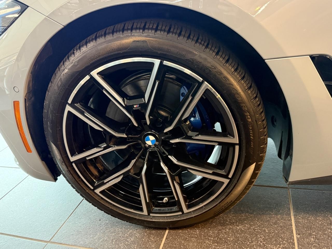 BMW 4 Series Vehicle Image 05