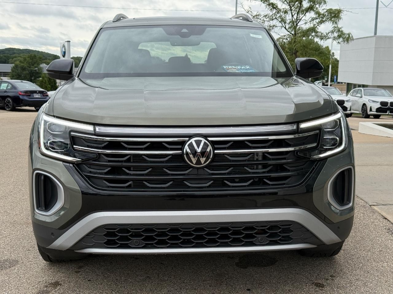 Volkswagen Atlas Vehicle Image 09