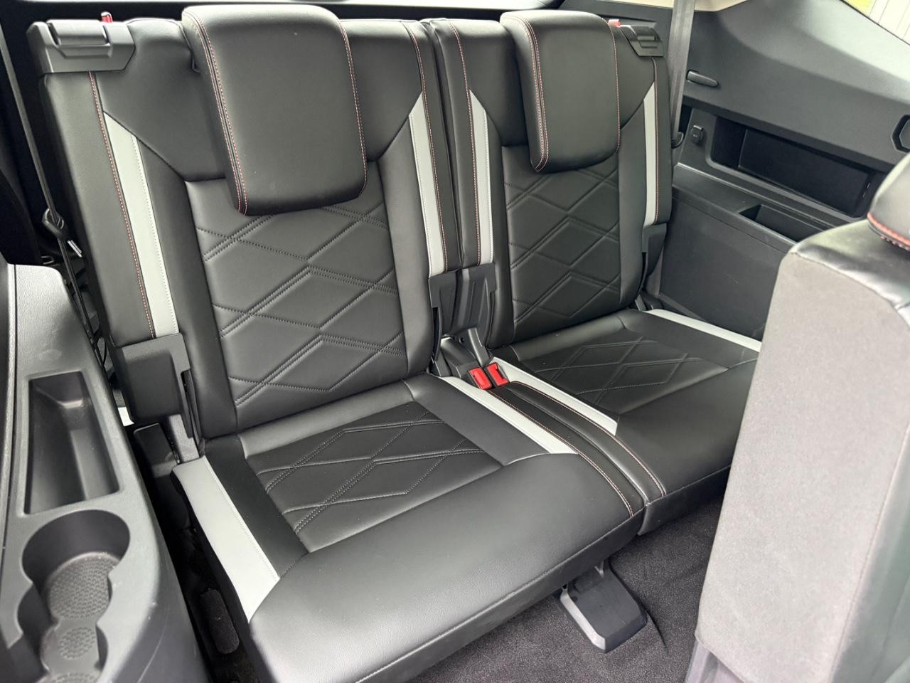 Volkswagen Atlas Vehicle Image 10