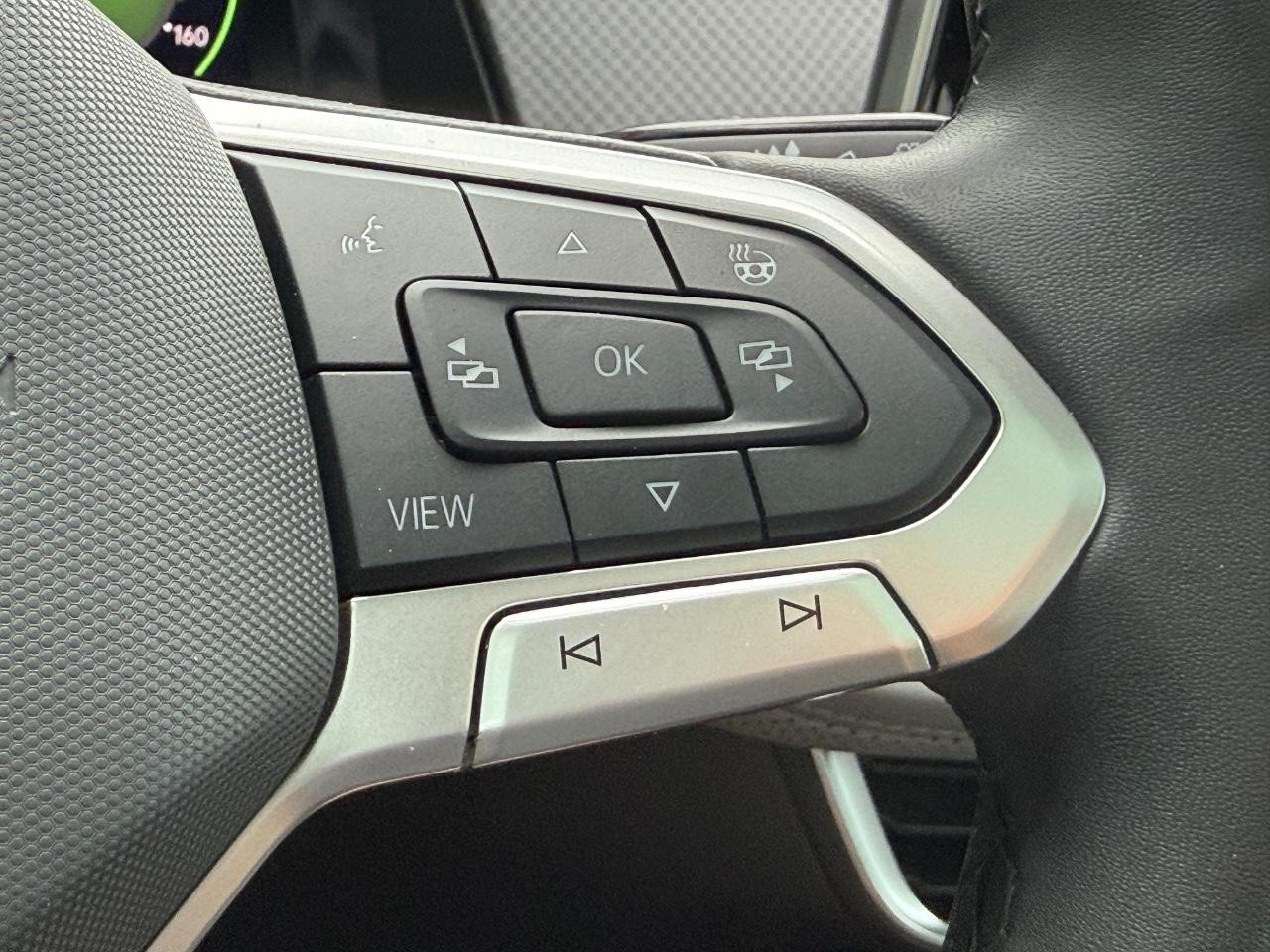 Volkswagen Atlas Vehicle Image 18