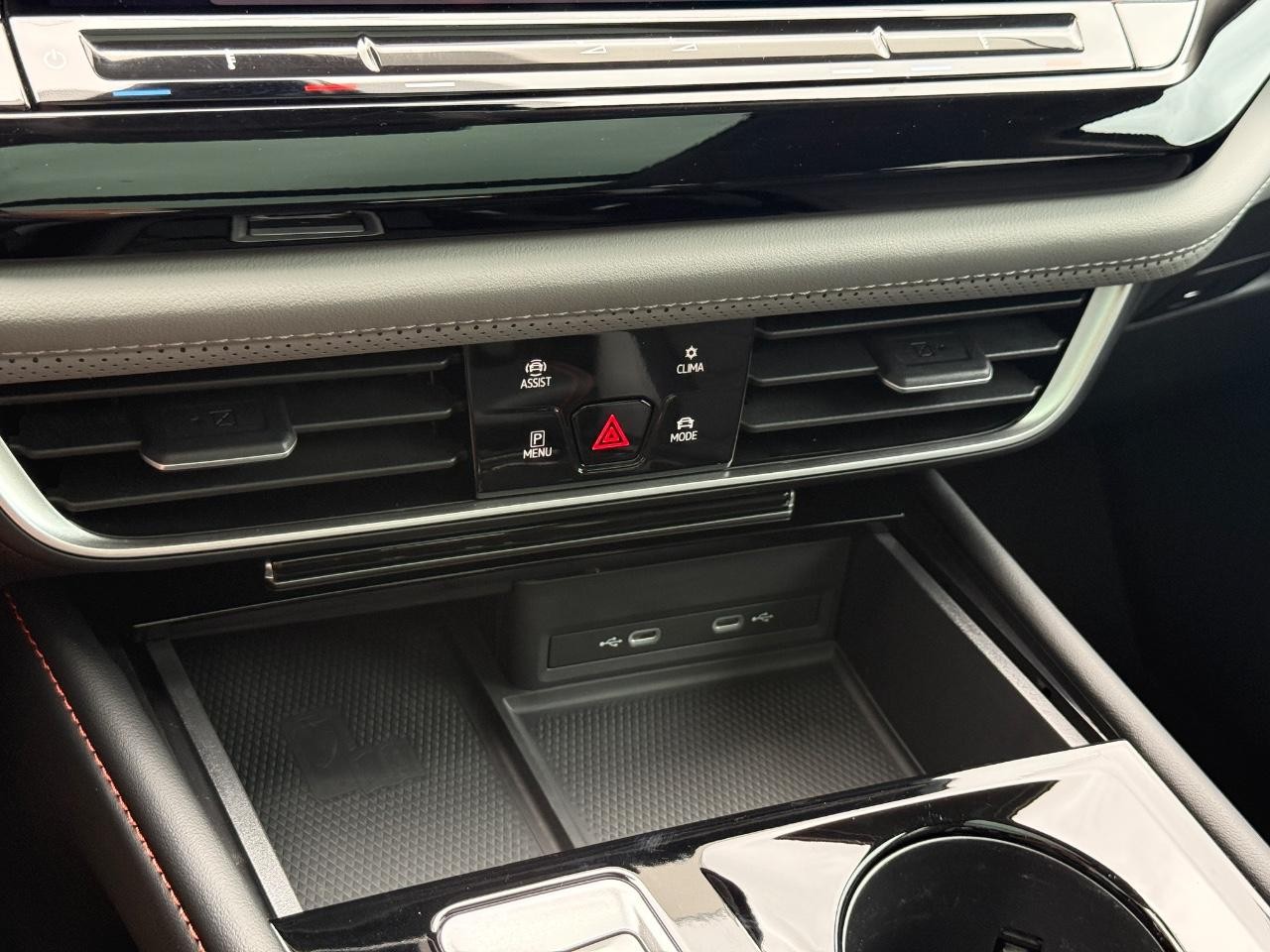 Volkswagen Atlas Vehicle Image 20