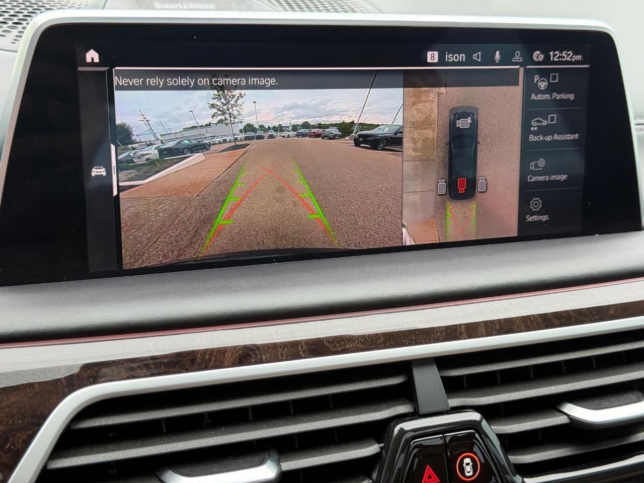 BMW 7 Series Vehicle Image 18
