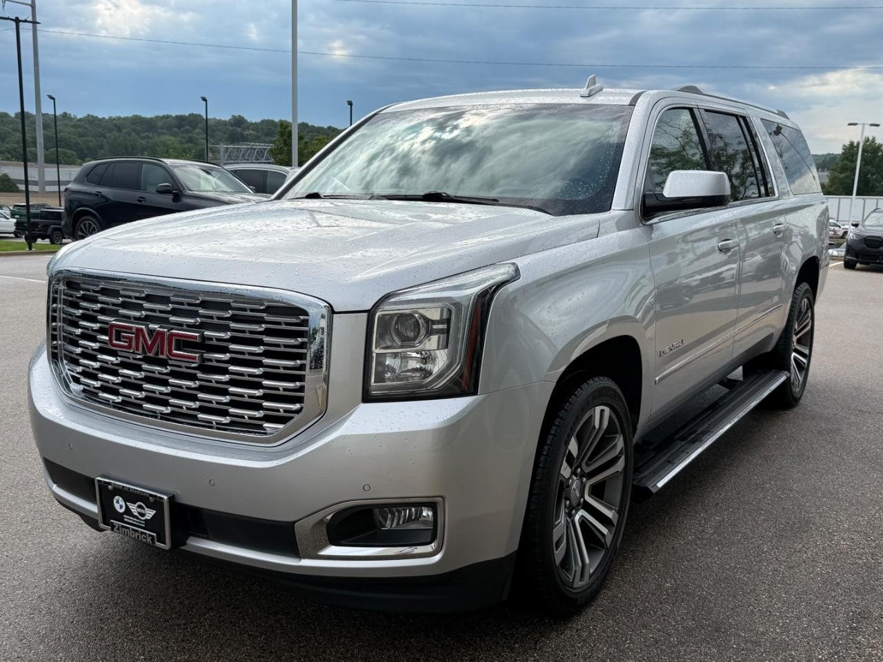 GMC Yukon XL Vehicle Image 08