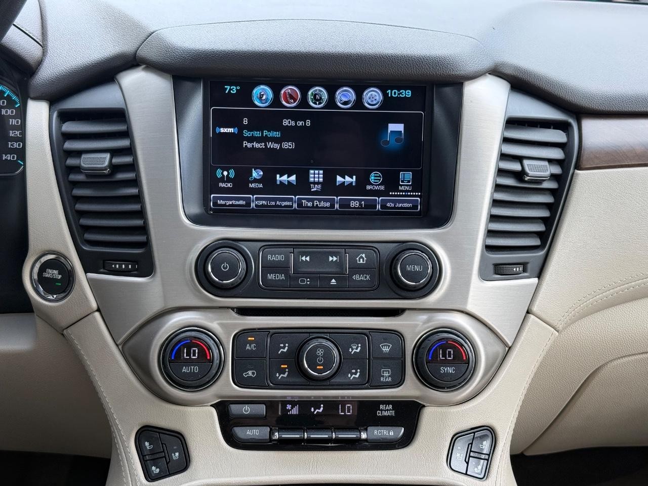 GMC Yukon XL Vehicle Image 13