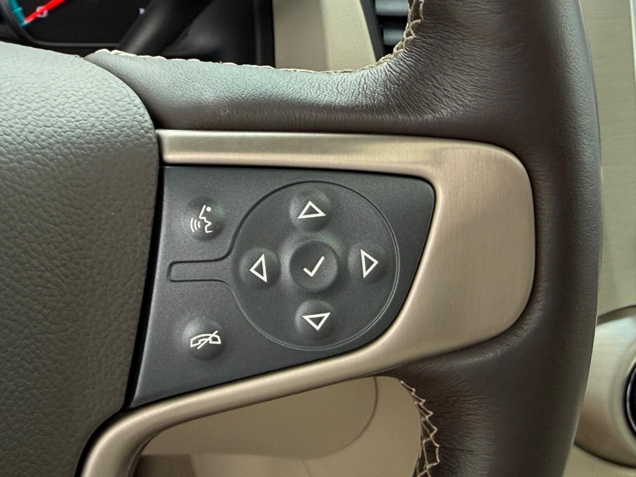 GMC Yukon XL Vehicle Image 18